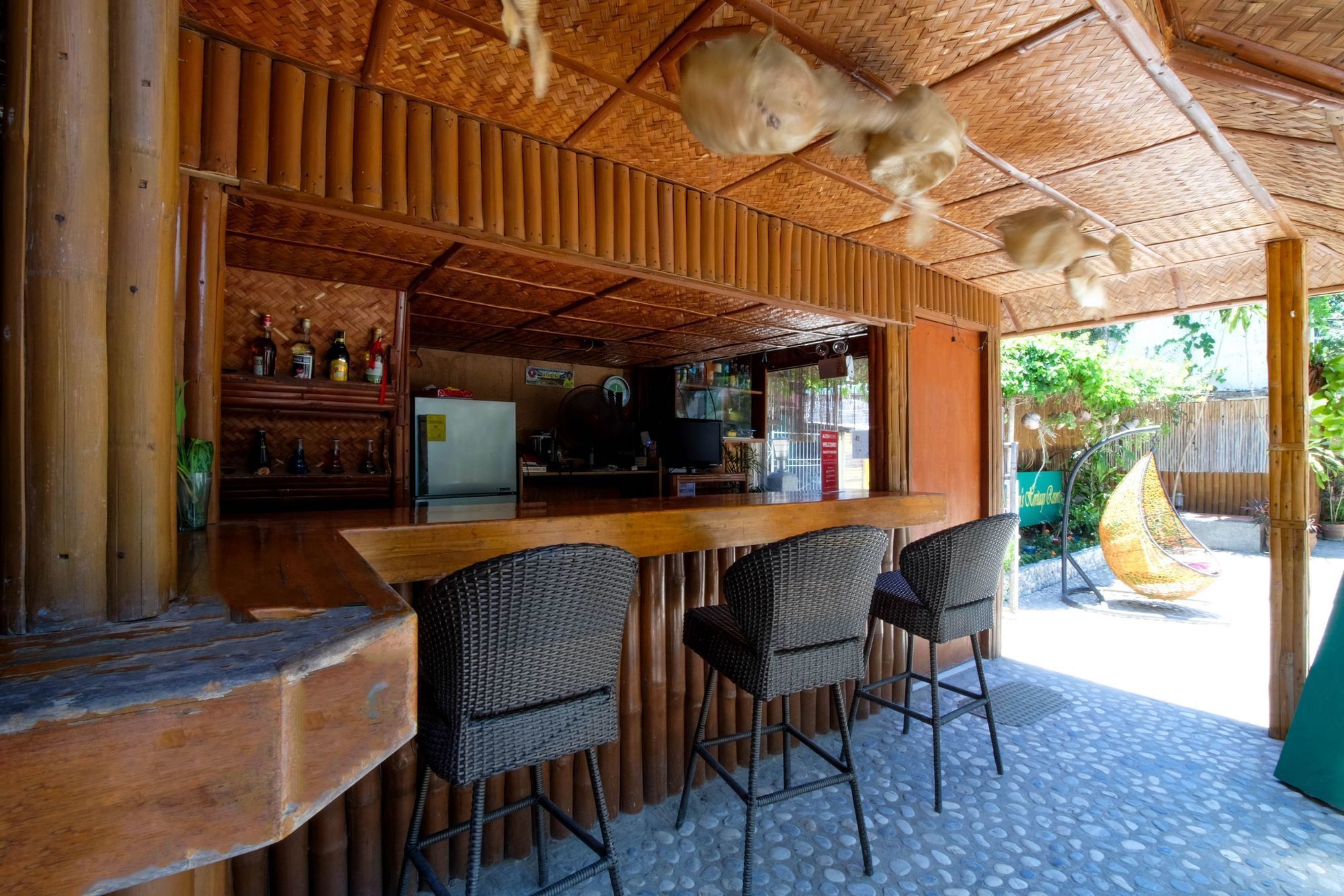 פוארטו גאלרה Zen Rooms White Beach מראה חיצוני תמונה