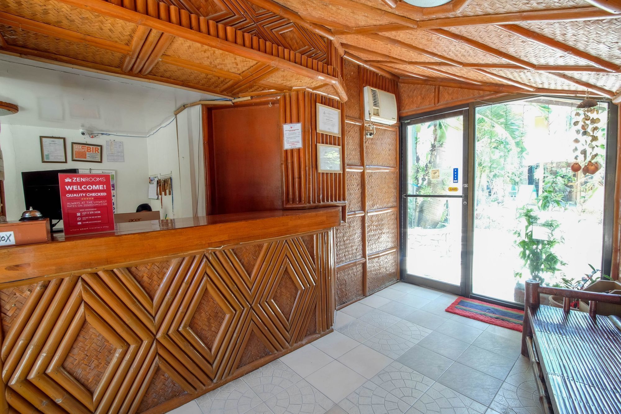 פוארטו גאלרה Zen Rooms White Beach מראה חיצוני תמונה